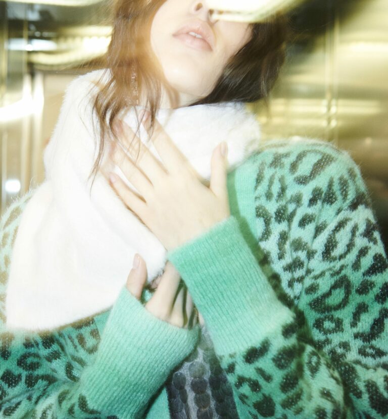 14_JOJ_MILANO_LOOKBOOK_7857-min